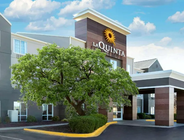 La Quinta Inn & Suites by Wyndham Hopkinsville hotel detail image 1