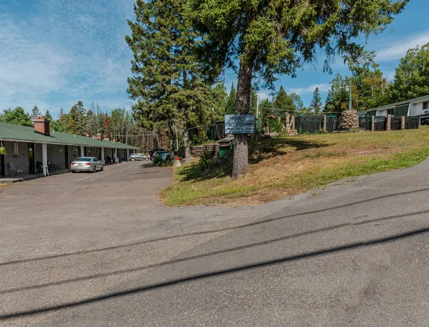 Motel Le Sainte-Adèle hotel detail image 1