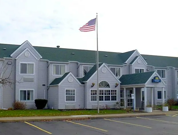 Baymont by Wyndham Boardman hotel detail image 1