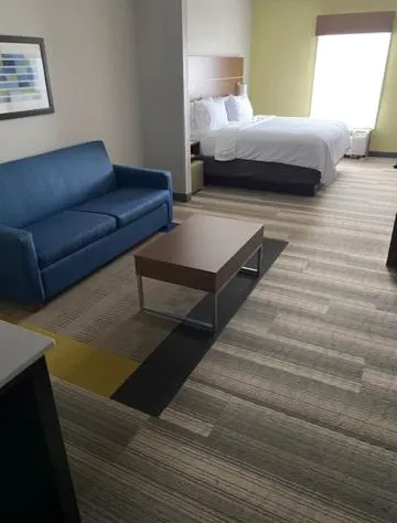 Holiday Inn Express & Suites - Greenwood by IHG hotel detail image 3