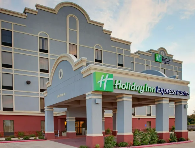 Holiday Inn Express & Suites - Greenwood by IHG hotel detail image 1