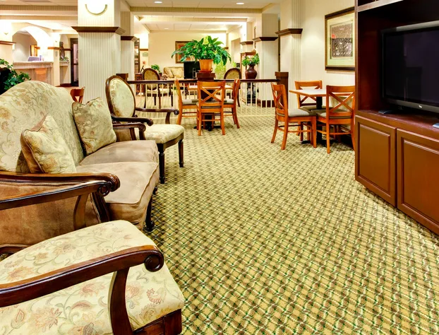 Holiday Inn Express & Suites - Greenwood by IHG hotel detail image 4