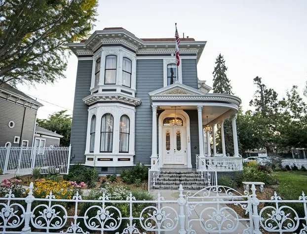 The McClelland House hotel detail image 2