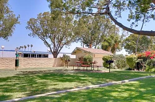 Vagabond Inn Oxnard hotel detail image 2