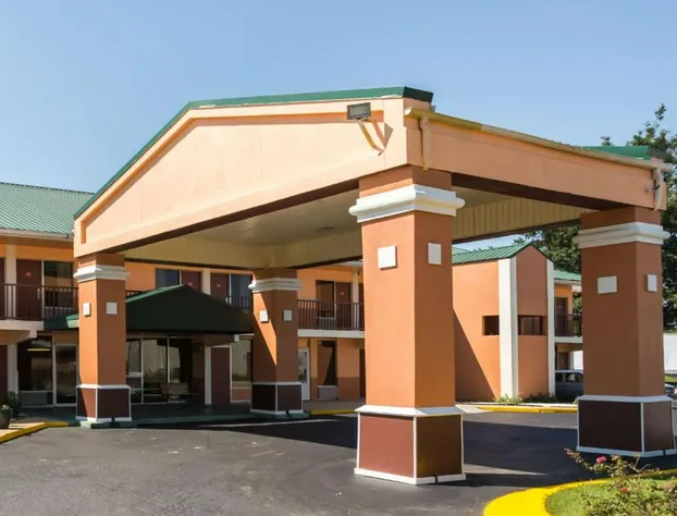 Econo Lodge Decatur South hotel detail image 1