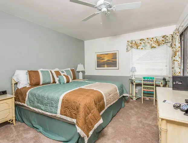 Hodnett Cooper's Shipwatch hotel detail image 3