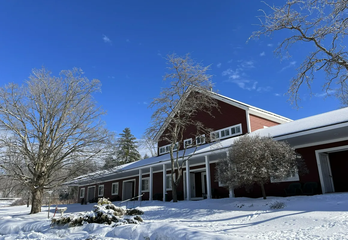 Stanford House hotel hero
