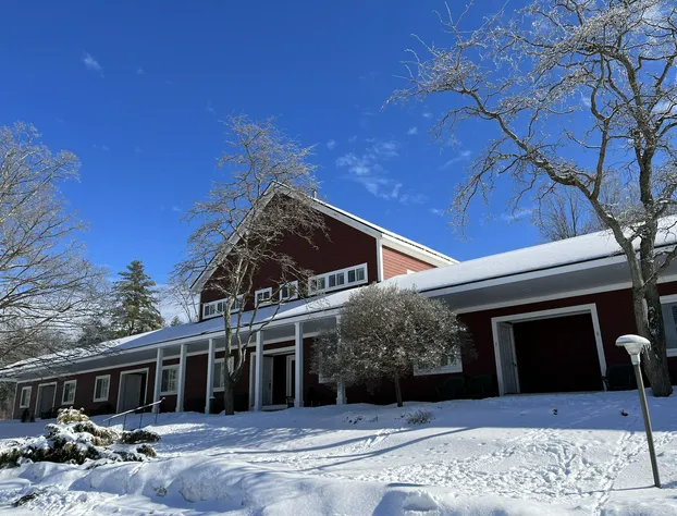 Stanford House hotel detail image 2