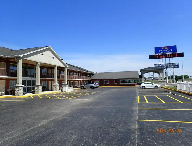 Baymont by Wyndham Effingham hotel detail image 1