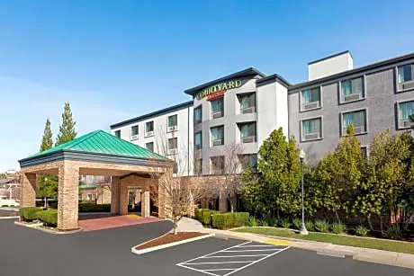Courtyard by Marriott Sacramento Folsom hotel hero