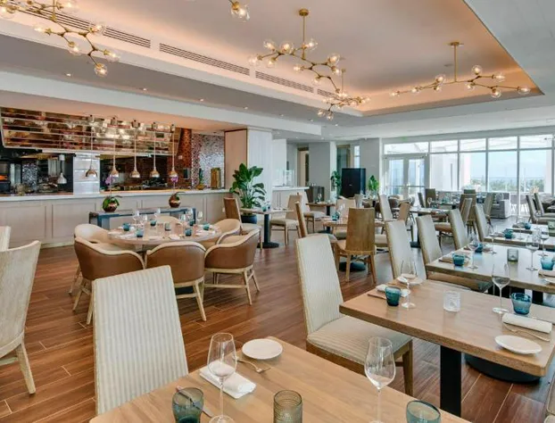 Carillon Miami Wellness Resort hotel detail image 4