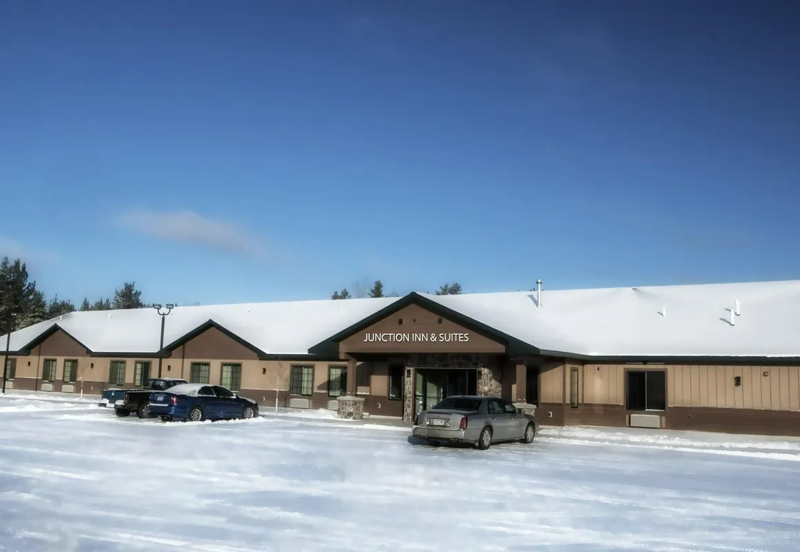 Junction Inn Suites & Conference Center hotel hero