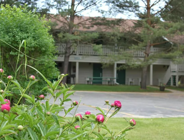 Parkwood Lodge - Door County hotel detail image 1