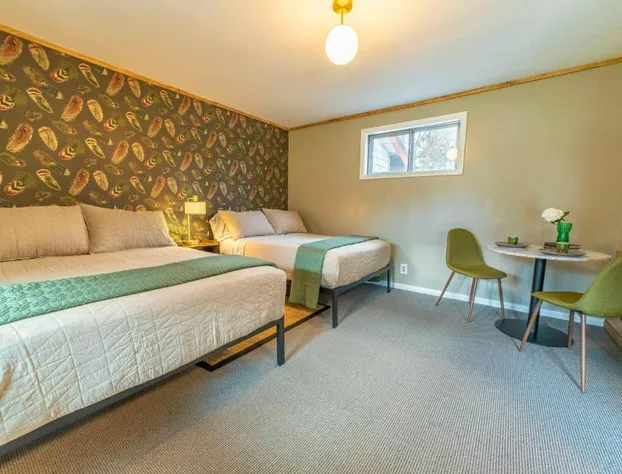 The Springs Motel hotel detail image 4