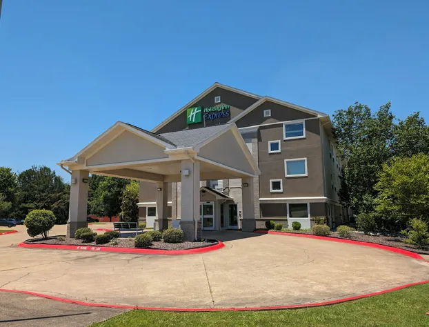 Holiday Inn Express Hotel & Suites by IHG hotel detail image 2