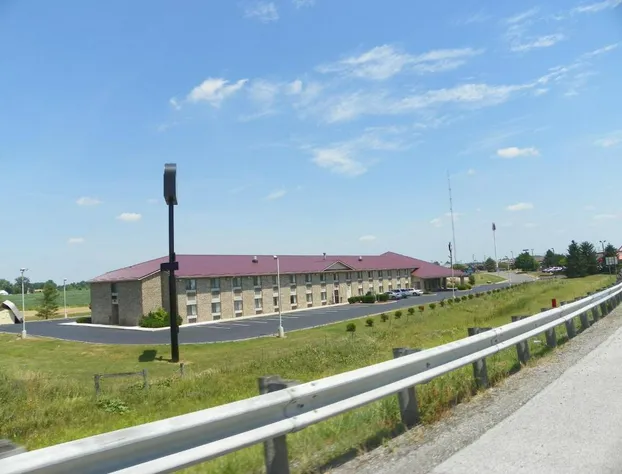 Royalton Inn & Suites hotel detail image 1