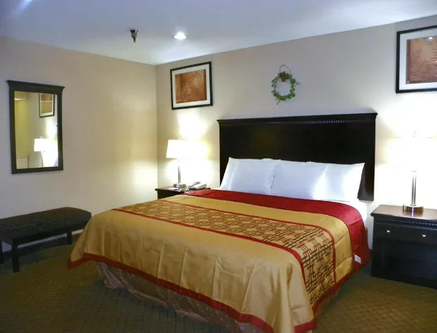 Royalton Inn & Suites hotel detail image 3