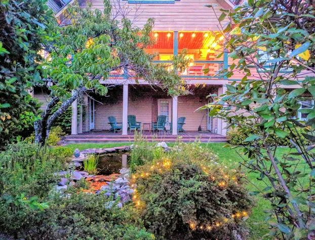 Greenwoods Bed and Breakfast hotel detail image 3