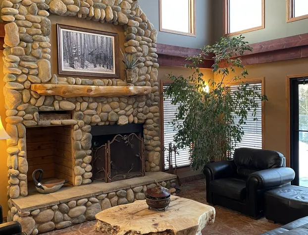 Elkwater Lake Lodge hotel detail image 1