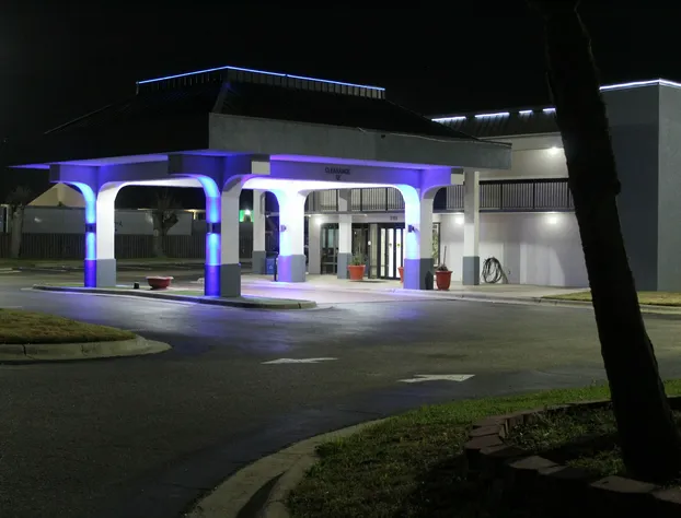 Days Inn by Wyndham Marianna hotel detail image 2