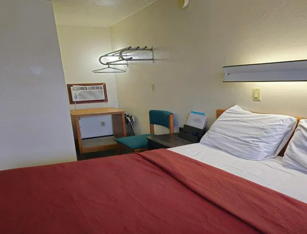 Home Motel Abbotsford hotel detail image 4