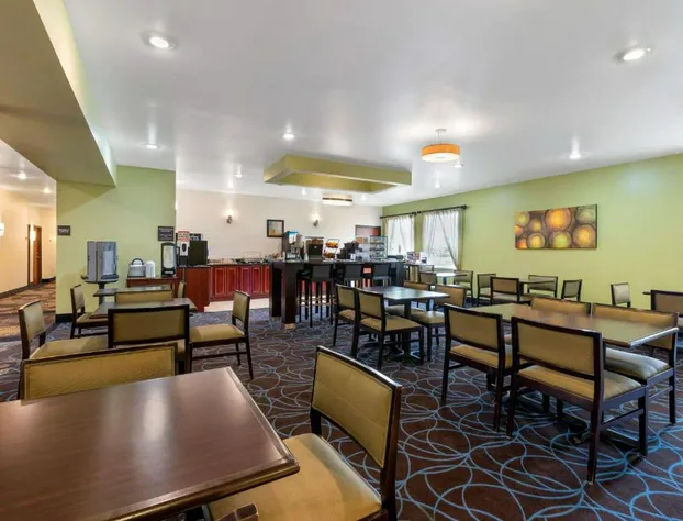 Best Western Plus Covered Bridge Inn hotel detail image 2