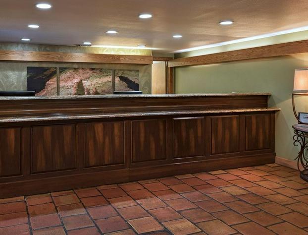 Stevens Inn a Howard Johnson by Wyndham hotel detail image 3