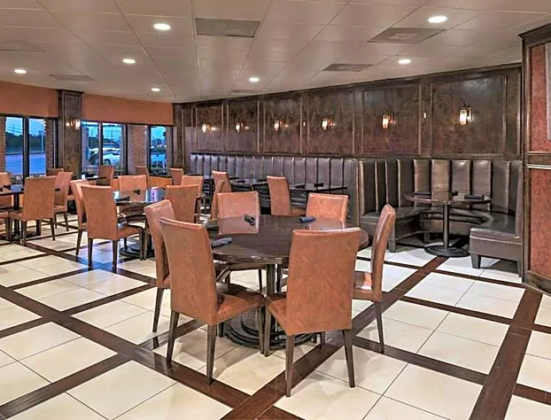 Stevens Inn a Howard Johnson by Wyndham hotel detail image 3