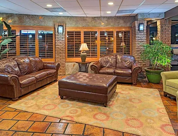 Stevens Inn a Howard Johnson by Wyndham hotel detail image 4