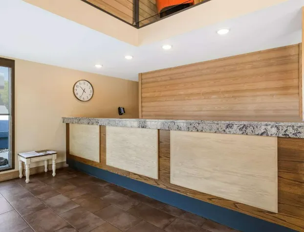 Best Western Plains Motel hotel detail image 2