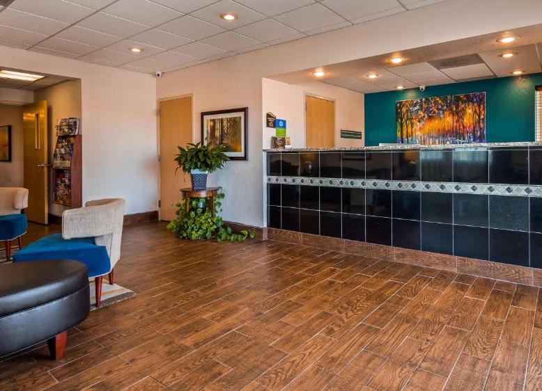 SureStay Hotel by Best Western Ottawa hotel detail image 4