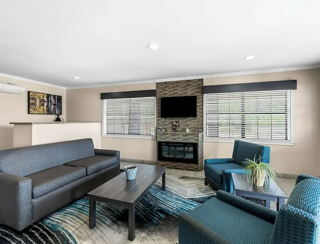 Best Western Delhi Inn hotel detail image 2