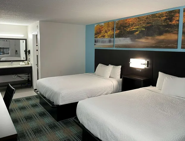 Days Inn by Wyndham Calhoun GA I-75 and US-41 hotel detail image 2