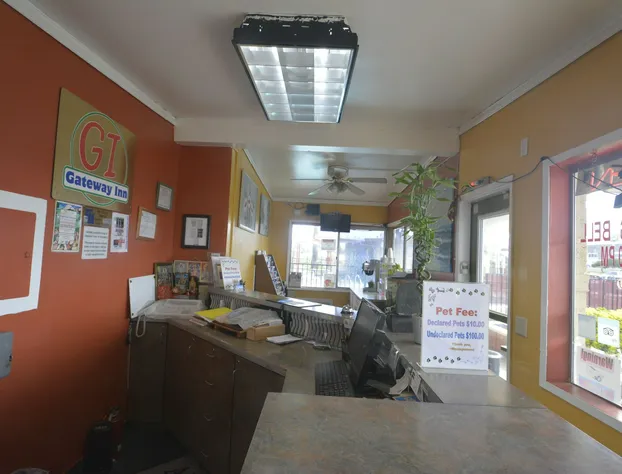 Gateway Inn hotel detail image 3