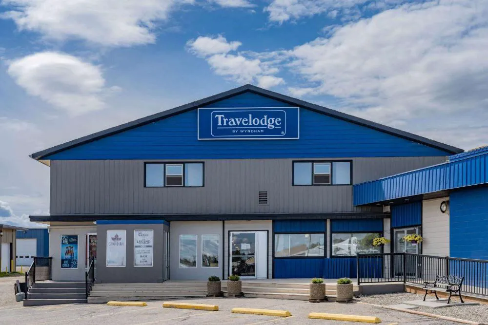 Travelodge by Wyndham Fort St John hotel hero