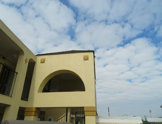 Days Inn by Wyndham Blytheville hotel detail image 3