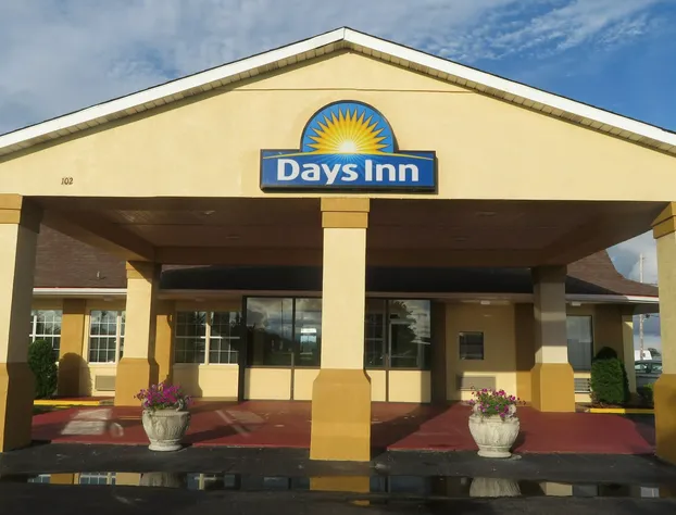 Days Inn by Wyndham Blytheville hotel detail image 1
