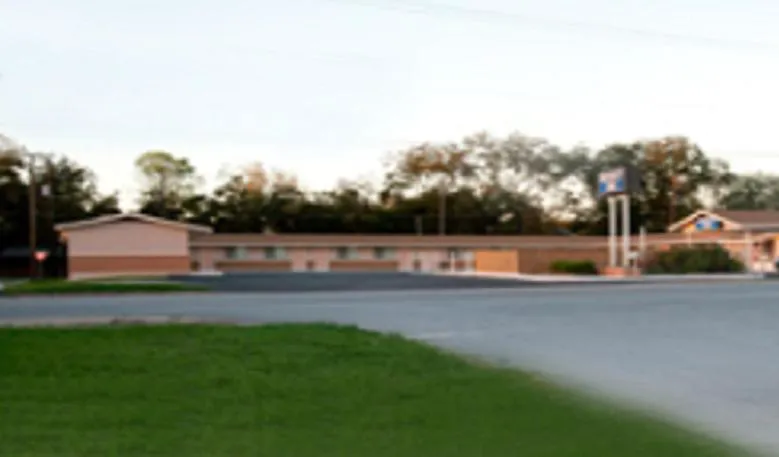 Regency Inn Comanche hotel hero