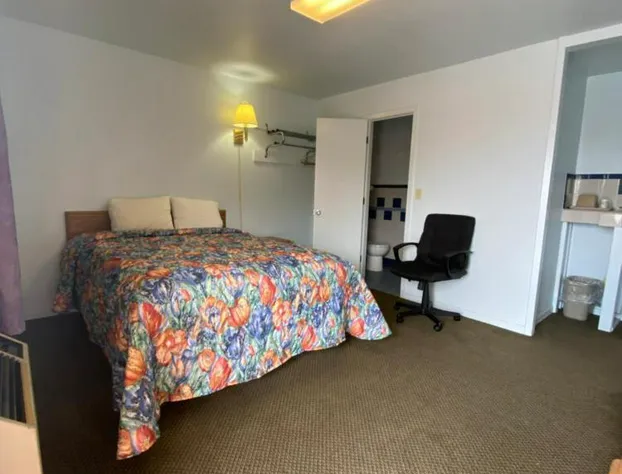 Regency Inn Comanche hotel detail image 4