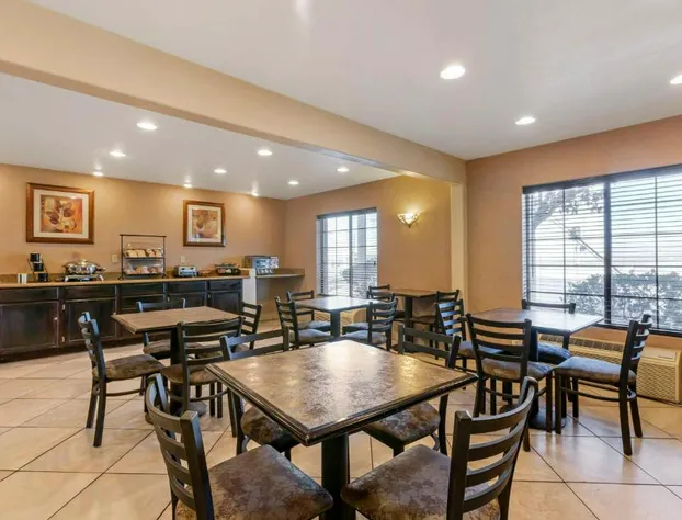 Best Western Desert Inn hotel detail image 2