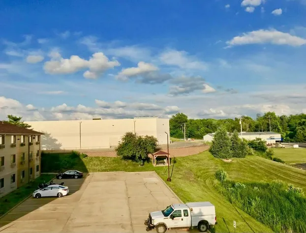 Quincy Inn and Suites hotel detail image 3