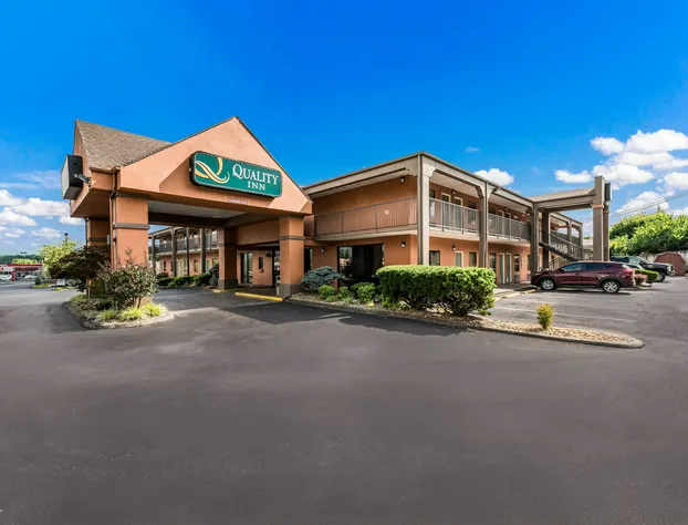 Quality Inn Downtown hotel detail image 1