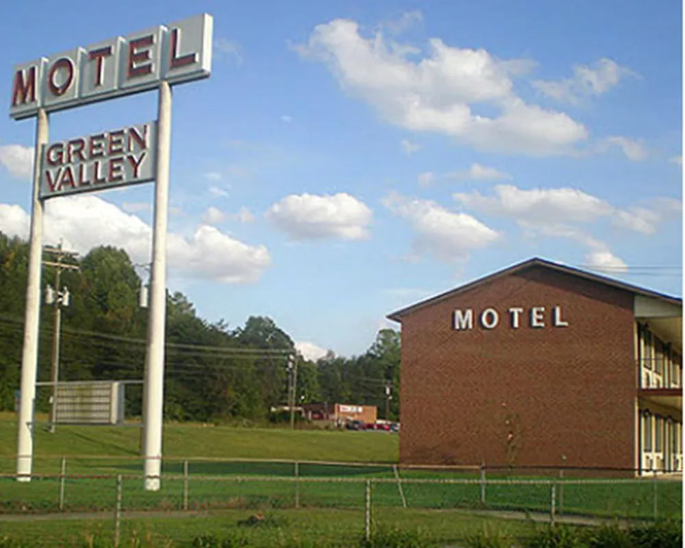 Green Valley Motel Winston - Salem hotel hero