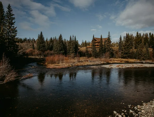 Big Creek Lodge - Working Guest Ranch hotel detail image 1