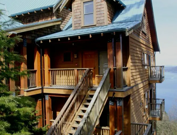 Moon Water Lodge hotel detail image 3