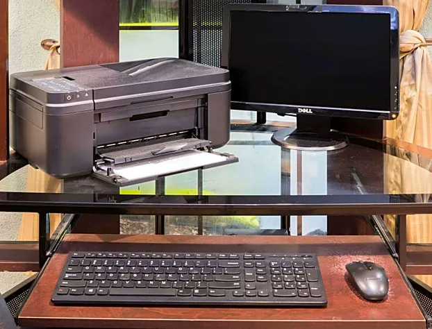 Super 8 by Wyndham Kinder LA hotel detail image 3