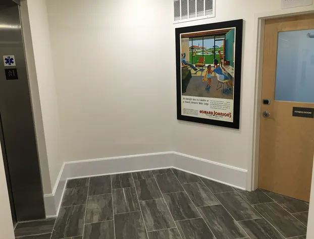 Howard Johnson by Wyndham Quincy/Boston hotel detail image 3