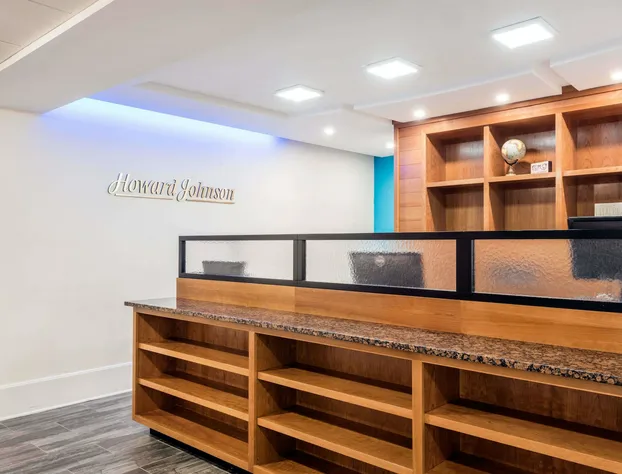 Howard Johnson by Wyndham Quincy/Boston hotel detail image 2