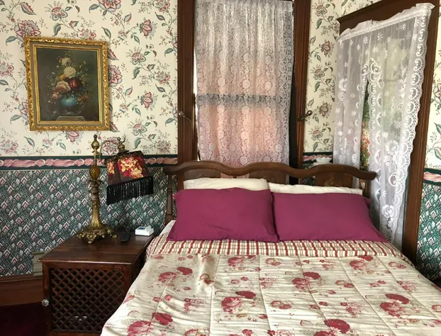 Near the pier hotel detail image 4