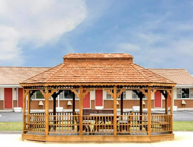 Budget Inn hotel detail image 3